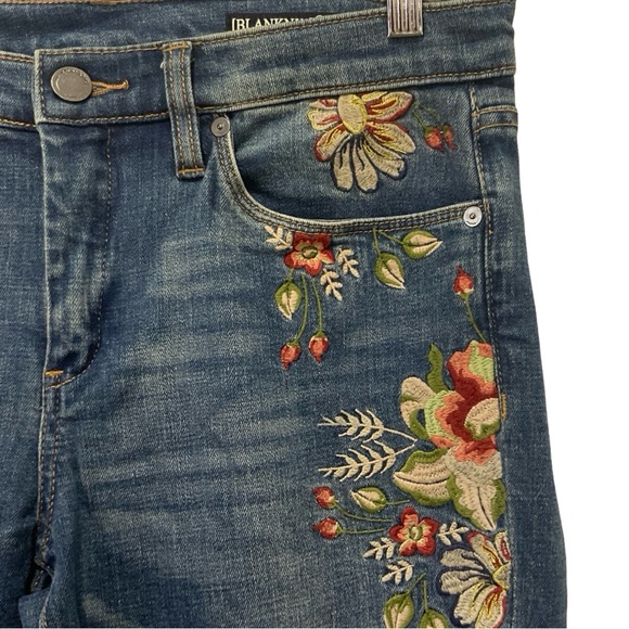Blank NYC Floral Embroidered Blue Jeans Size 29 - Picture 5 of 13